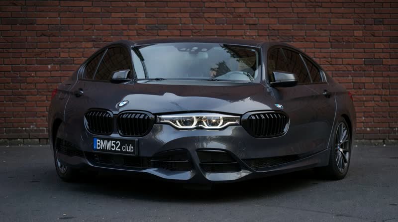 BMW 330i xDrive Sedan - обзор, характеристики и надежность