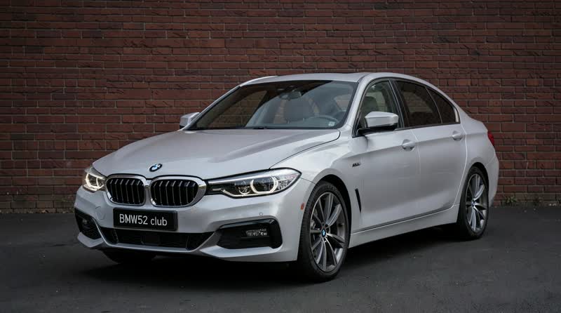 BMW 530e xDrive - характеристики, обзор, двигатель и надежность
