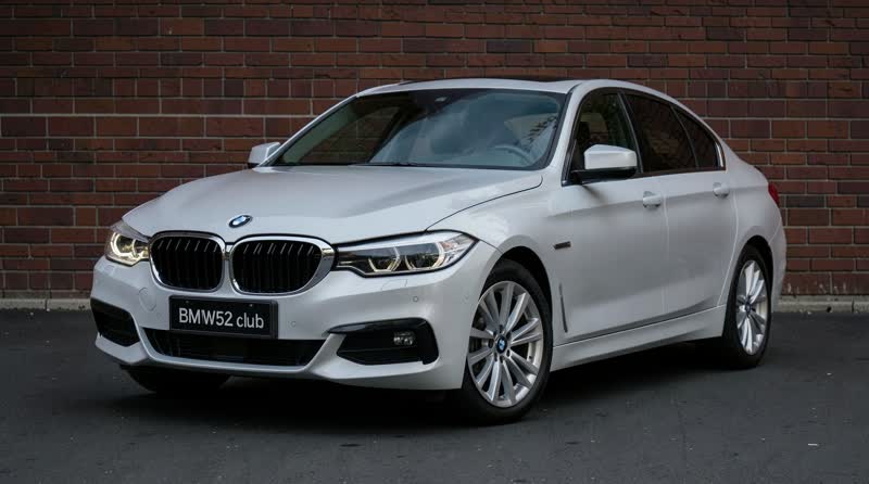 BMW 530i xDrive Sedan: характеристики, обзор, двигатель, расход, надежность