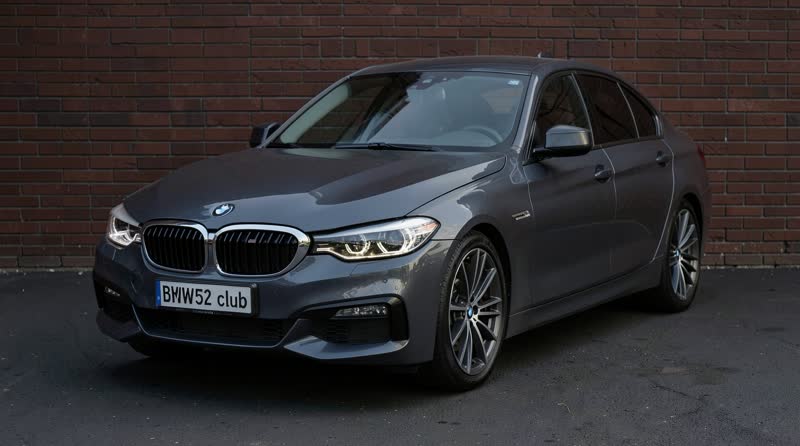 BMW 540i Sedan - характеристики, обзор и ключевые особенности