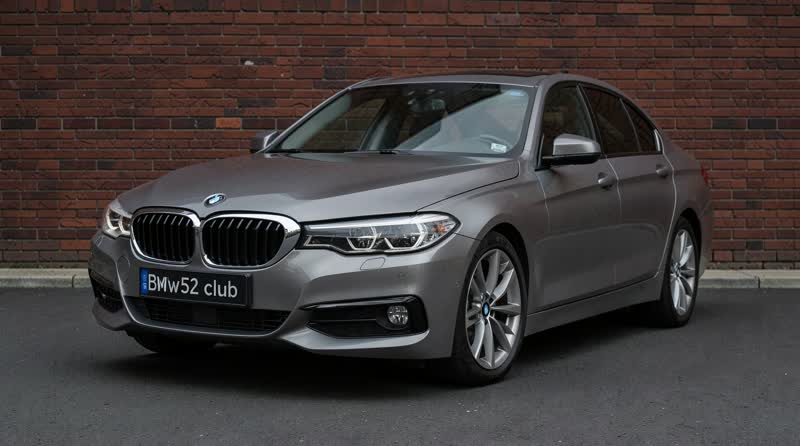 BMW 760i – характеристики, поколения и особенности