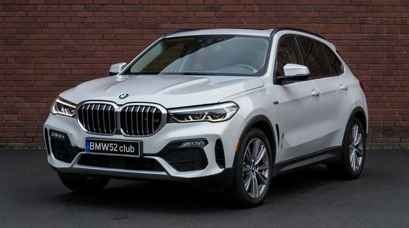 BMW iX xDrive50 (21 inch wheels) - обзор и характеристики