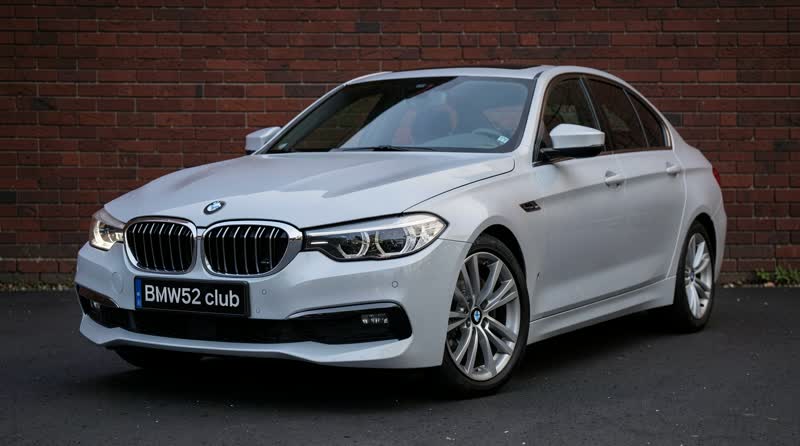 BMW M5 Sedan - поколения, характеристики и обзор