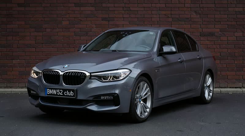 BMW M5: поколения, характеристики и обзор