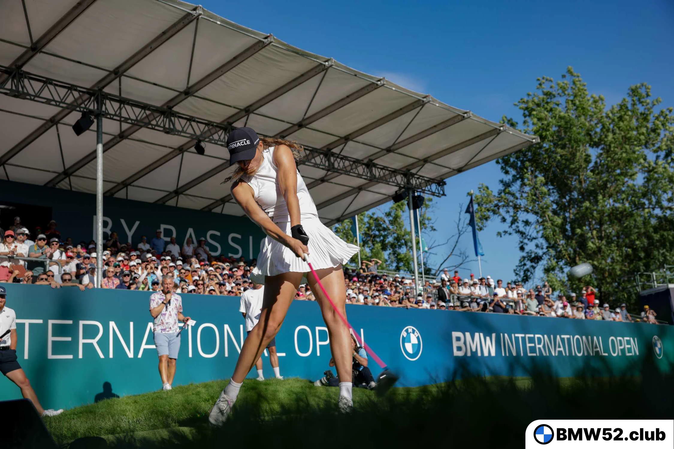 Драйв в длинных ударах завершил субботу на BMW International Open