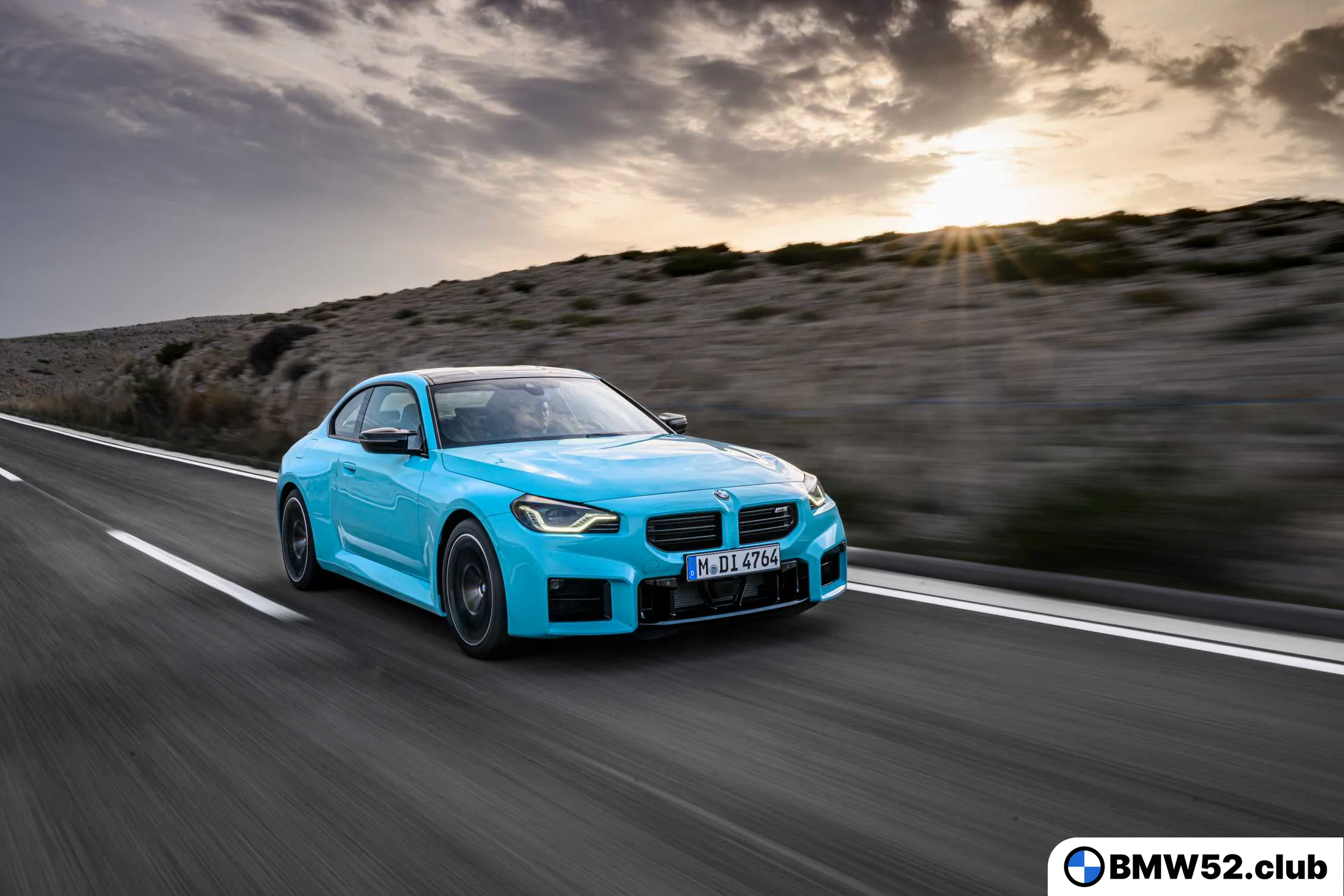BMW M2 с системой M xDrive теперь доступен